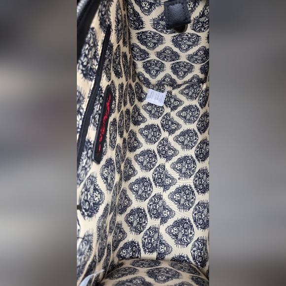 Ed Hardy Bundle Crossbody Tote And Matching Long Zip Wallet Set, NWT - Picture 8 of 8